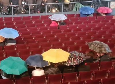 Tempo da lupi per il Macbeth, figuraccia per Macerata Opera Festival Tempo da lupi per il Macbeth, figuraccia per Macerata Opera Festival