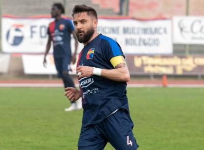 Civitanova, infuria la burrasca ma il capitano non abbandona la nave: Ivan Visciano ancora rossoblù