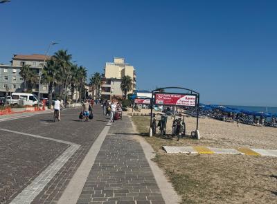 Una spiaggia per tutti: al via il servizio inclusivo a Porto Recanati