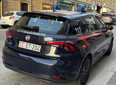 Macerata, lite con i genitori degenera: denunciato 52enne trovato con 80 grammi di hashish