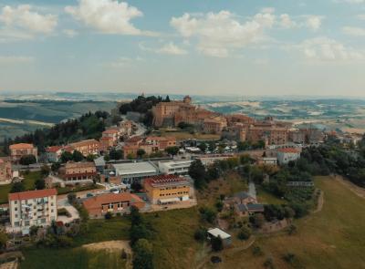 L’Andalusia arriva a Loro Piceno per il “Nuvole Festival” dei Monti Azzurri