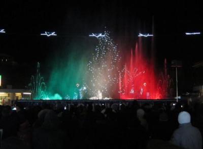 Civitanova, domenica 10 tornano in piazza le fontane danzanti Civitanova, domenica 10 tornano in piazza le fontane danzanti