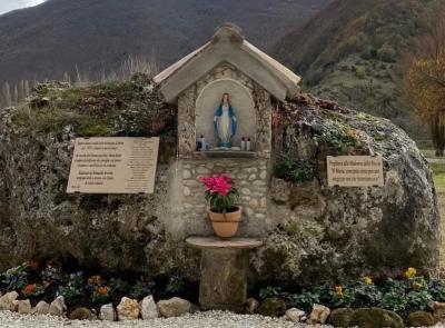 Pioraco, alla scoperta del percorso delle Madonnine