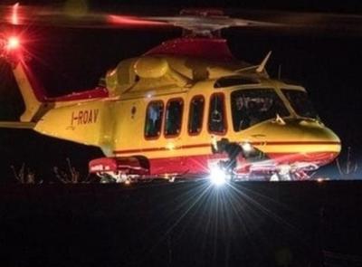 Civitanova, schianto sulla Statale tra moto e auto: 44enne in eliambulanza a Torrette