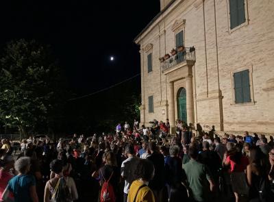 Il cielo d’agosto si ammira camminando: a Mogliano torna la "Passeggiata sotto le stelle"