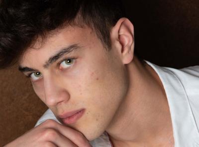 Giovane 22enne di Cingoli in corsa per il titolo di Mister Italia 2025