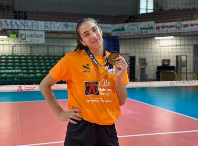 La Cbf Balducci ha l'oro Mondiale Under 21 sotto rete: primo giorno da arancionera per Nicole Piomboni