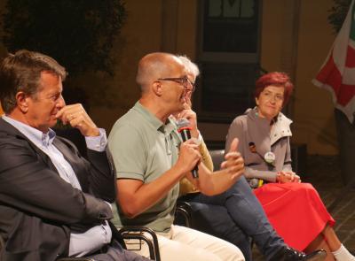Macerata, Matteo Ricci sulla Zes: "Non c'é un euro stanziato, prendete in giro i marchigiani" Macerata, Matteo Ricci sulla Zes: "Non c'é un euro stanziato, prendete in giro i marchigiani"