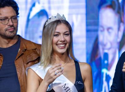 Miss Marche 2025 incoronata a Civitanova: vince Asia Campanelli