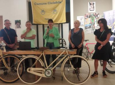 "Pedali che raccontano": Civitanova guarda al futuro della mobilità sostenibile "Pedali che raccontano": Civitanova guarda al futuro della mobilità sostenibile