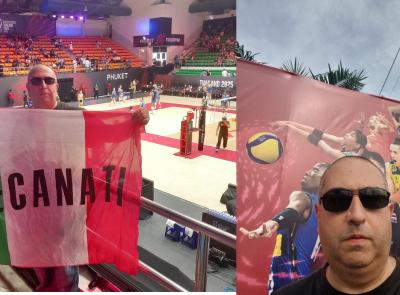 Recanati, il super tifoso "Mancio" ai Mondiali dell'Italvolley femminile in Thailandia