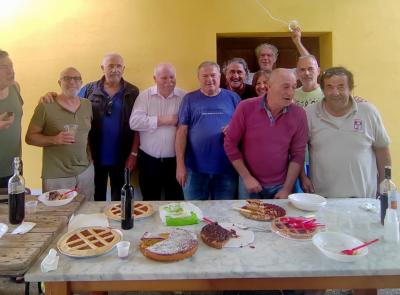 Compleanno speciale per lo chef Giustozzi: 74 candeline e un pranzo con gli amici da "Ciocchetta"