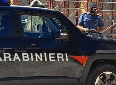 Pioraco, furti in serie nelle case e in un cantiere: denunciati quattro muratori