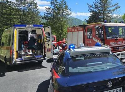 Visso, scontro tra auto e moto: centauro a Torrette in codice rosso