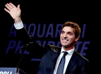 Acquaroli torna a "casa" per chiudere la campagna elettorale: l'evento finale a Porto Potenza