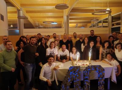 Da Tolentino a San Severino, i nati nel 1985 festeggiano i 40 anni tra ricordi e solidarietà