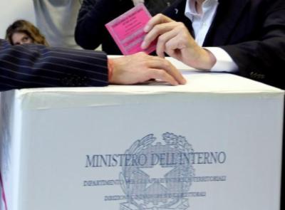 Elezioni regionali 2025: nelle Marche, alle ore 23.00 ha votato il 37,71% degli elettori