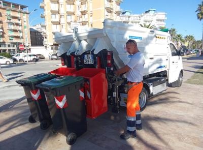 Macerata, c'è lo sciopero nazionale: niente raccolta "porta porta" del Cosmari, ecco quando