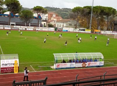 Eccellenza, lo stadio di casa resta un tabù per il Tolentino: con il Fabriano è solo 0-0 Eccellenza, lo stadio di casa resta un tabù per il Tolentino: con il Fabriano è solo 0-0