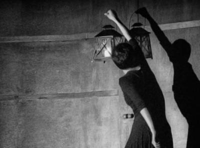 Luce e Ombra: l'unità ritrovata nelle contraddizioni dell’anima Luce e Ombra: l'unità ritrovata nelle contraddizioni dell’anima