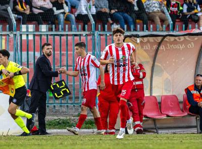 Fabio Lorenzi, 16 anni di Tolentino, debutta in Serie D con la Maceratese: “Un momento indimenticabile"