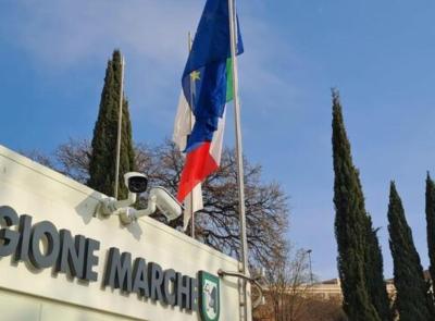 La Regione Marche avvia la modifica dello Statuto: giunta da sei a otto assessori