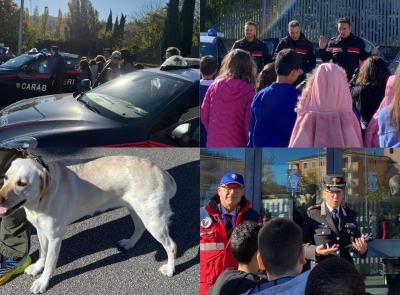 Tolentino, dalla scena del crimine ai cani di soccorso: gli studenti diventano carabinieri per un giorno