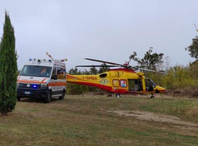 Colmurano, ferito durante una battuta di caccia: uomo trasportato a Torrette in elisoccorso