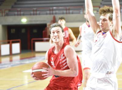 Stavolta la rimonta non riesce all'Halley Matelica: Recanati si impone nel derby