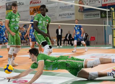 Volley Serie A2, per Banca Macerata Fisiomed un’altra partita amara: Tinet Prata passa in tre set