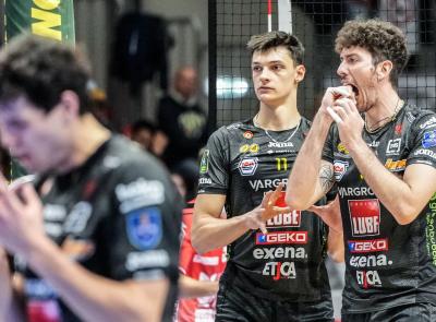 La Lube giù in tre set a Piacenza: Gas Sales non lascia scampo