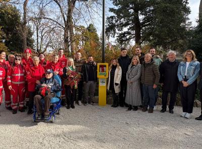 San Severino, il ricordo di Giacomo Bonci si fa dono: il Comitato Jake Jam consegna due defibrillatori alla città
