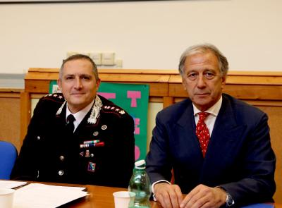 Macerata - L'ex questore Pignataro ospite dell'incontro all'IIS 'Matteo Ricci': "La cannabis light non esiste" (FOTO e VIDEO)