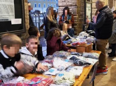 San Severino, oltre 2.300 euro dal mercatino delle scuole: donazione all’Unicef per i diritti dei bambini
