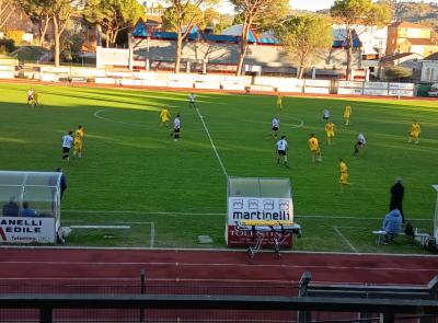 Eccellenza, clamoroso harakiri Tolentino: la Fermana segna 4 gol in un tempo e vola in testa