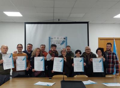 A Sant’Angelo in Pontano  torna il teatro: al via la rassegna dialettale con “Roba da matti”