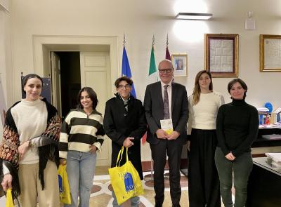 L'Università di Macerata apre le porte a tre giovani studenti palestinesi: tra loro c'è anche un poeta