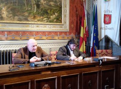 Pista di pattinaggio da record e Capodanno con spettacolo circense: le novità del Natale 2025 a Recanati