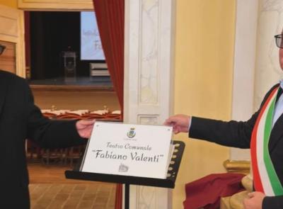 Treia, il Teatro Comunale intitolato a Fabiano Valenti: "Restituiamo ciò che ha dato alla città"