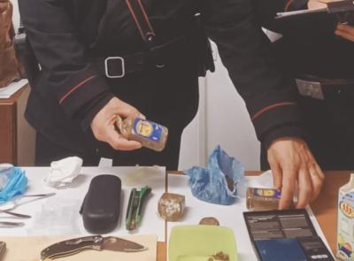 Blitz antidroga a San Severino: carabinieri sequestrano hashish e cocaina, arrestato 33enne