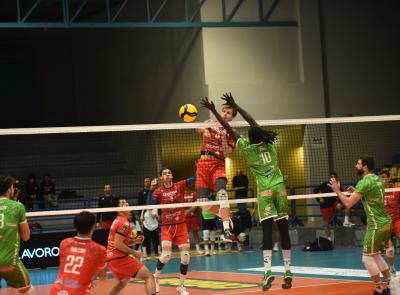 Sconfitta per 3-1 a Taranto: quattro set e tanti rimpianti per i biancoverdi