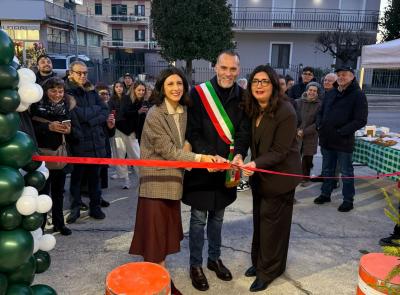 Morrovalle, apre una nuova tabaccheria a Trodica: la scommessa di Federica e Alessia