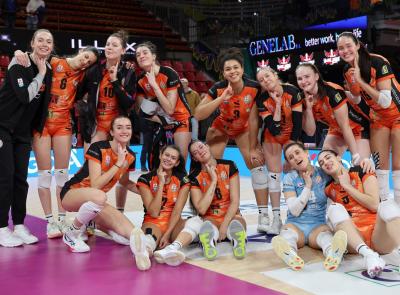 Santo Stefano porta due punti pesanti: la CBF Balducci HR espugna Perugia al tie break