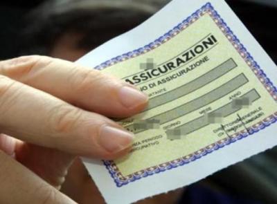 Assicurazioni auto, Macerata tra le province meno colpite dai rincari nel 2025