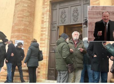 Santa Croce gremita per l’ultimo saluto ad Alberto Prenna, leggenda della Maceratese