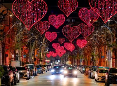 "Sotto un cielo di cuori": Civitanova si accende per la settimana di San Valentino