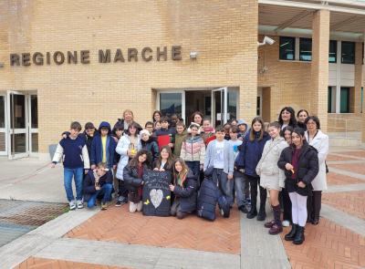 Montelupone sul podio regionale: la scuola "Madre Teresa di Calcutta" vince il concorso sulla Shoah