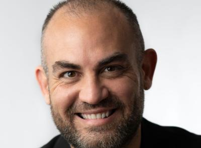 Macerata, la sfida dell'intelligenza artificiale entra in aula: lo SNALS presenta "Oltre lo schermo"