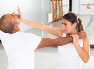 A Camerino “La sicurezza inizia da te”: al via il corso di difesa personale. Ecco quando