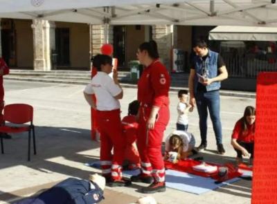 San Severino, in piazza le Olimpiadi di primo soccorso